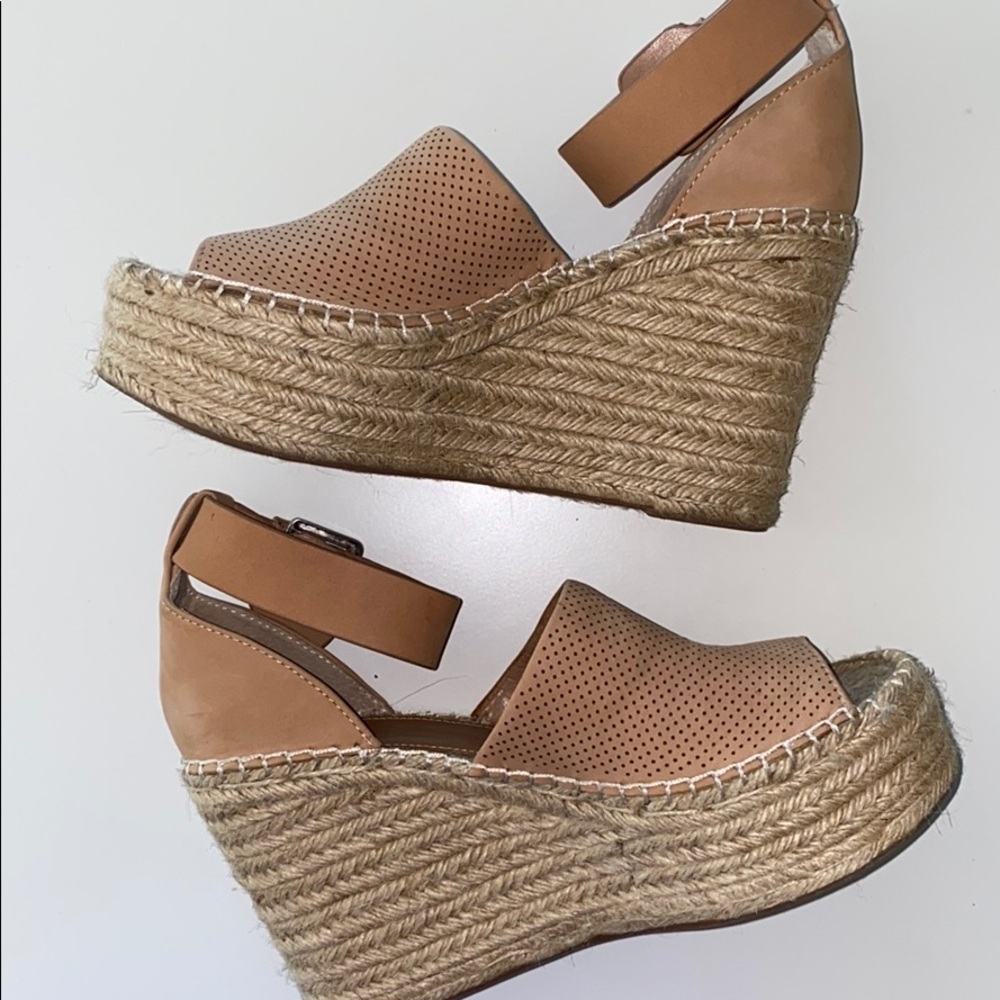 Marc Fisher Alida Espadrilles